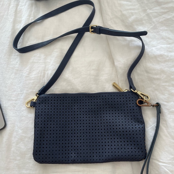 navy crossbody - Picture 1 of 2